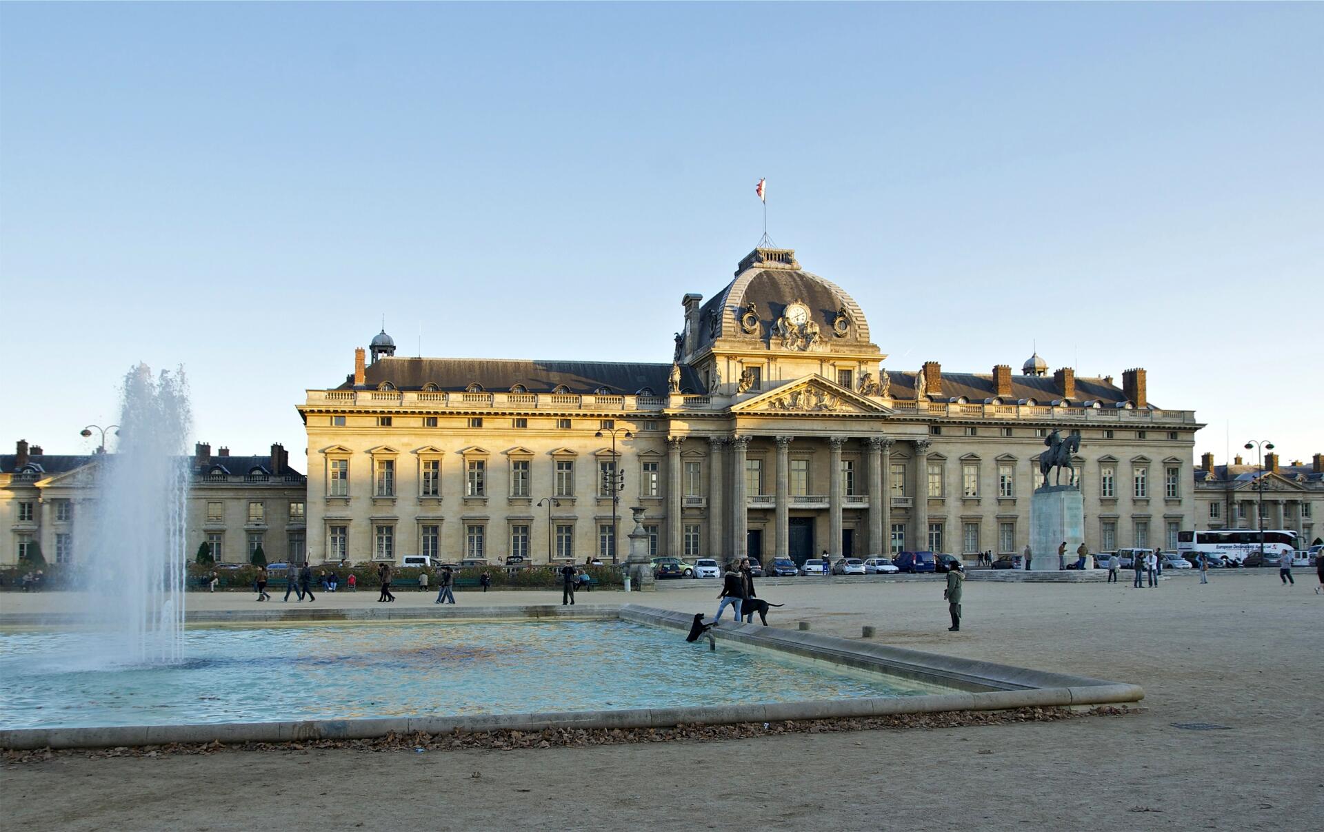 PLACE JOFFRE Salles de spectacles
