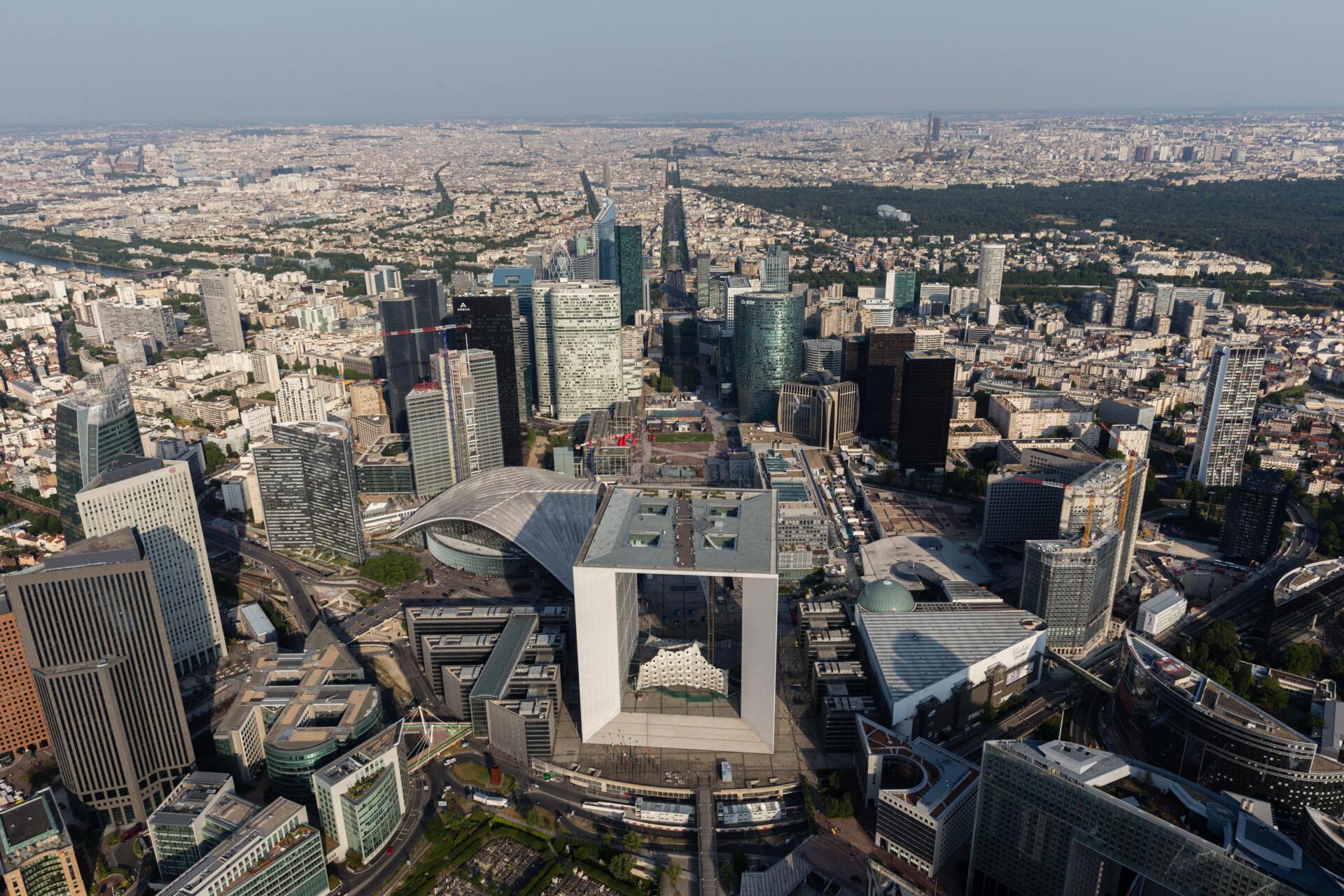 Toit De L Arche De La Defense LE TOIT DE LA GRANDE ARCHE DE LA DEFENSE - GRANDE ARCHE