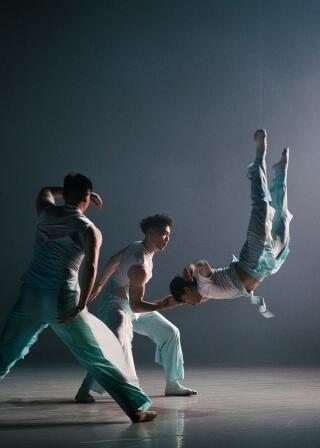 b_dance_bordeaux_affiche_1759932471