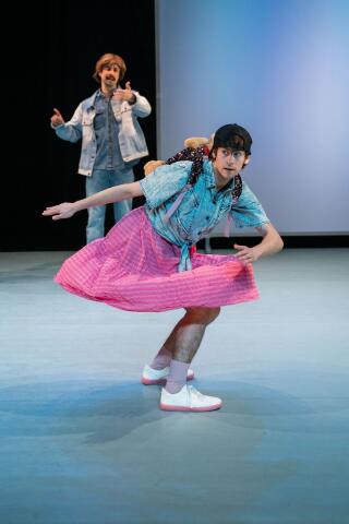 norman_c_est_comme_normal_a_une_lettre_pres_spectacle_enfants_val_de_reuil_affiche_1765546738