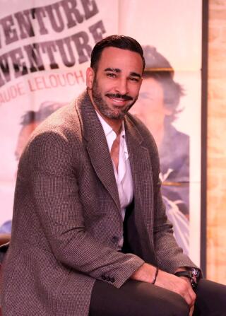 Le jeu de la vérité : Adil Rami sur scène à l'Apollo Théâtre